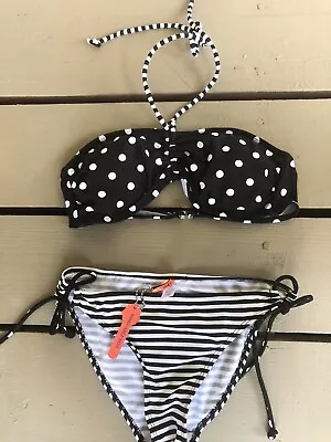 2pc Apollo Swimwear Size S Black Whiter Strip Polka Dot Removable Pads. • $20