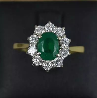 Beautiful Classic Emerald And Diamond 18ct Gold Cluster Ring • £895
