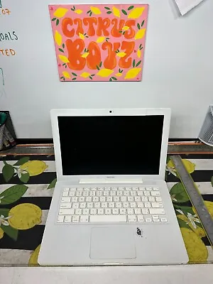 🍋 Apple A1181 MacBook Mac Book 13.3  Laptop Lap Top Intel Parts Or Repair 🍊 • $23.75