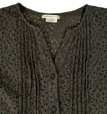 Van Heusen Studio Women's Sz XL (16-18) Gray Eyelet Short-Sleeve Button-Up Shirt • $11