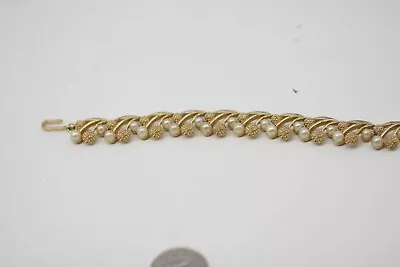 Vintage Signed Crown Trifari Gold Tone Leaf And Faux Pearl Design Bracelet R8 • $35