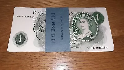 Vintage Bank Of England One Pound Notes X 10 • £11.50