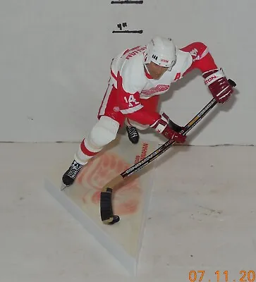 McFarlane NHL Series 4 Brandan Shanahan Action Figure VHTF Detroit Red Wings • $24.40