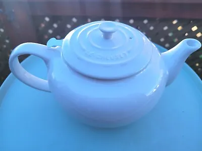 Le Creuset White Teapot With Tea Infuser. Excellent Condition  • $35