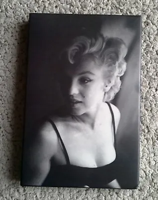 Marilyn Monroe Cards Contains 8 Notecards 4 Of Each 2 Designs &8 Envelopes • £6.99