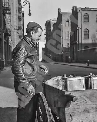 1943 Ice Vendor Mulberry Street Lower Manhattan New York City 8x10 Photo • $10.99