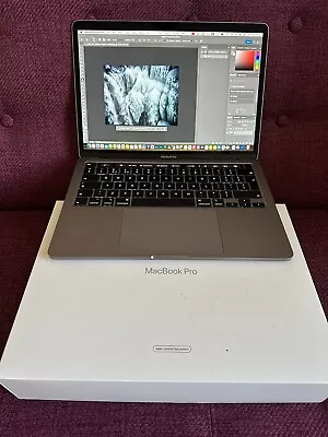 Macbook Pro 2020 13 Inch 16gb 1.4 GHz Quad-core Intel Core I5 • £400