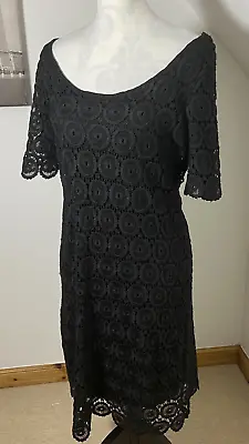 Monsoon Shift Dress Black Stretchy Size 14 Circles Lace Layered Scalloped Hem • £16.90