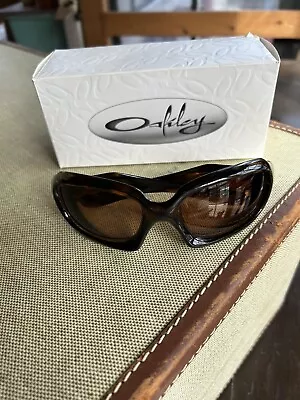 Vintage Oakley Early  2000's Brown Sunglasses With Original Lenses • $125