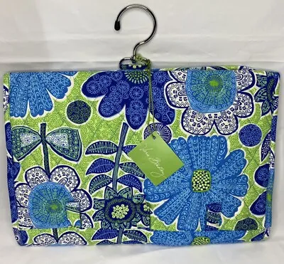 NWT Vera Bradley Keep It Up Blue Doodle Daisy Floral Hanging Jewelry Organizer • $26.99