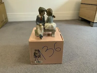 £2.20 • Buy Nao Lladro - ‘ First Love' - Boy/Girl - Figurine #1136