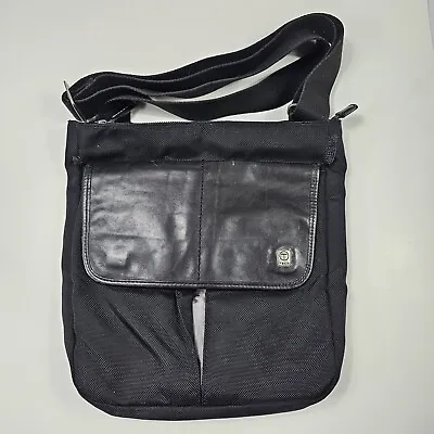 Tumi T-Tech Black Nylon Crossbody Messenger Bag - 55101D • $39.95