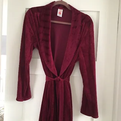Vintage Marks And Spencer Wine Coloured Wrap Over Dressing Gown Size 16  • £7.95