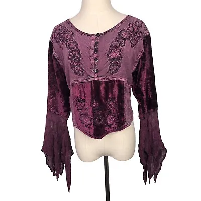 Vintage Boho Peasant Crop Top  Womens Medium Purple Embroidered Velvet Festival • $29.25