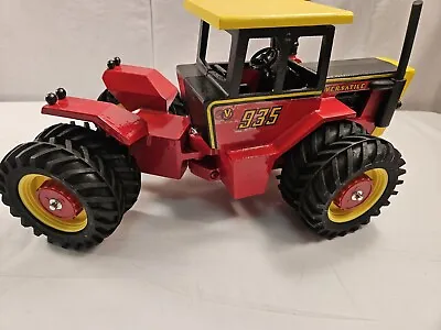 Scale Models Versatile 935 Toy Tractor 1/16th With Duals NO BOX!! • $349.99