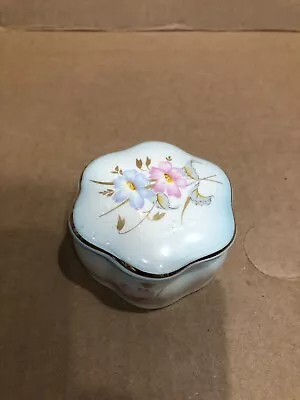 £8.95 • Buy Vintage Royal Worcester Palissy Trinket Pill Box Floral Decoration VGC