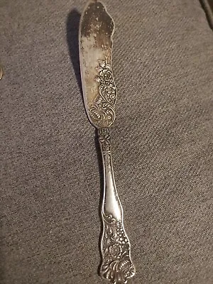 H & T Mfg Co. Ornate Silverplate Butter Knife • $7.95