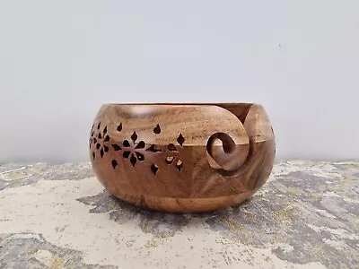 Acacia Wood Yarn Bowl Holder |Hand Carved Yarn Bowls For DIY Knitting Handmade • £12.95