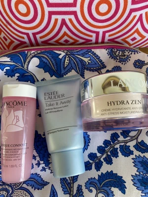 £30 • Buy LANCOME HYDRA ZEN ANTI-STRESS MOISTURISING 30ml  + MAKEUP BAG TONER & CLEANSER