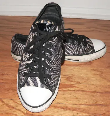 Men's Size 9 Converse Black/Tan Animal Print W/Sequins Lace-up Sneakers • $12.69