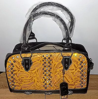 Yellow  P&g   Collection High Quality Synthetic  Leather Purse With Extra Strap • $39.95