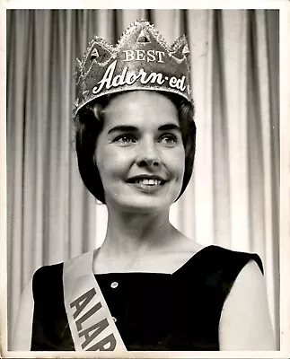 LG994 1960 Original Photo MISS ALABAMA CROWNED BEST ADORNED MISS AMERICA PAGEANT • $20