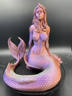 Mermaid Sculpture! • $33