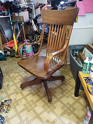 Antique  Crocker Chair CO Oak Swivel Adjustable Executive Desk Chair On Casters  • $179.99