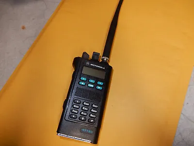 Motorola Astro Saber III VHF H04KDH9PW7AN 255 Channel 136-174 MHz Radio - No Bat • $199.24