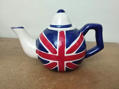 Vintage Union Jack Novelty Teapot Approx. 1 Pint Capacity  • £6.95