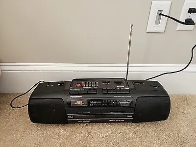 Panasonic RX-FT560 Vintage Dual Cassette Portable Player Boom Box - See Note • $12.99