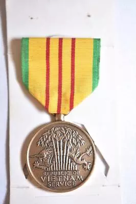 Vintage Vietnam Service Medal • $2.95