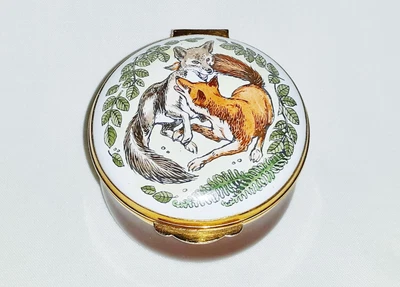 $30 • Buy Crummles English Enamels Trinket Box ~ Foxes With Wreath Of Leaves And Ferns