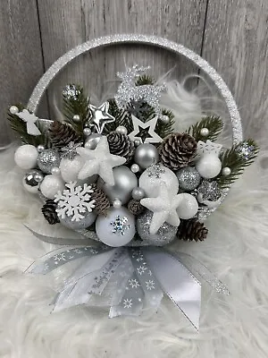 Christmas Wreath For Home Front Door Artificial Hanging Xmas Wreaths Garlands • £18.30