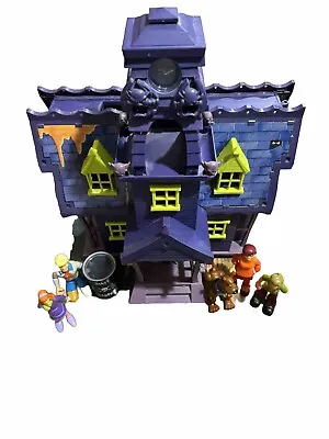 Scooby Doo Goo Crew Mystery Mansion 5 Figures Included • $70