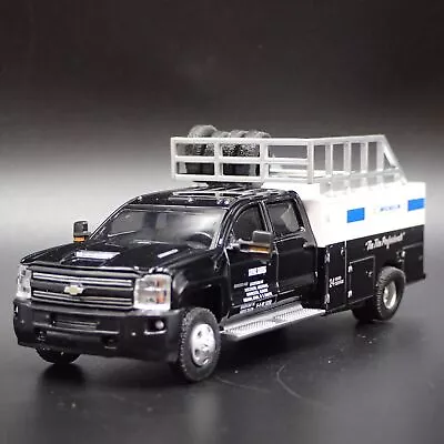 $9.99 • Buy 2018 Chevy 3500 Dually Truck Michelin Tire Service 1/64 Scale Diecast Model Car