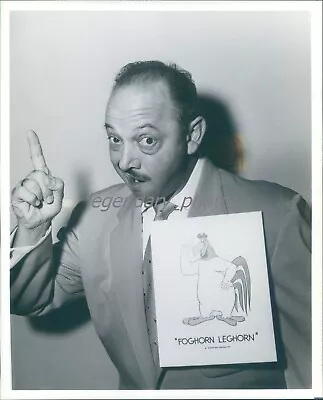 Mel Blanc With Favorite Character Fog Horn Leg Horn Original News Service Photo • $14.99