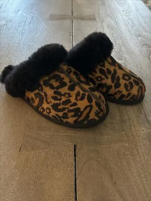 UGG Women's Scuffette II Panther Print Slippers - Butterscotch Size 7 • $60