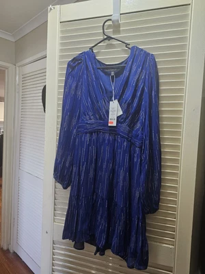 $70 • Buy Forever New Dress Size 10