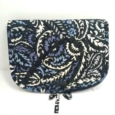 NWOT VERA BRADLEY Paisley Noir Medium Winter 2019 Travel Makeup Bag • $25.99