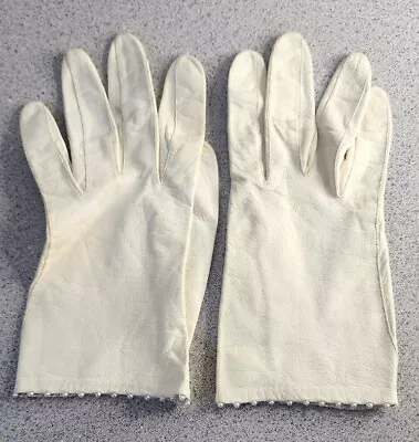 Antique Kid Leather Gloves Western Germany Seed Pearl Trim Cream Color Size 7 • $29.95