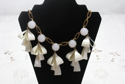$29.99 • Buy J Crew White Bubble Dangling Ribbons Lucite Statement Necklace