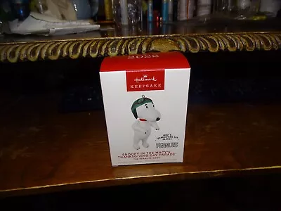 Hallmark Snoopy In The Macy's Thanksgiving Day Parade Ornament Peanuts Gang 2022 • $27.99