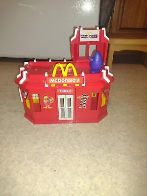 McDonald's Restaurant Drive Thru Carry Along Playset Toy Play Place 2003 • $32.45
