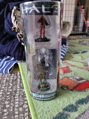 £15 • Buy Halo Master Chief Red Spartan Battle Pack 3 Collectable Mini Figures Action Clix
