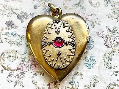 Vintage Heart Locket Pendant Double Side With Mother Of Pearl Applied Medallion • $59