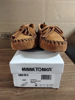 $45 • Buy Minnetonka Kilty Women's Softsole Brown Size 8
