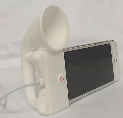 WHITE Portable Silicone Horn Amplifier Loud Speaker Desk Stand Apple IPhone 5 5S • £7.99