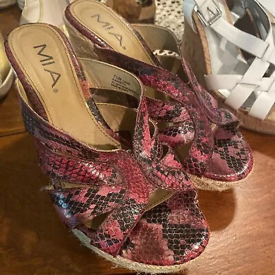 MIA  Rasinette  Jute Wedge Snake Print Open Toe Sandals Fuchsia Black  Sz 7.5 • $19.96