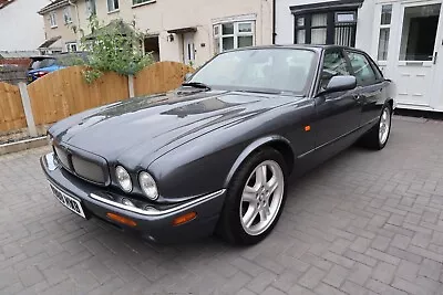 Jaguar XJ8 3.2  Spares Or Repairs • £1699